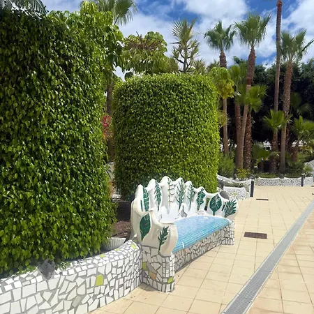 Costa Serena דירה *